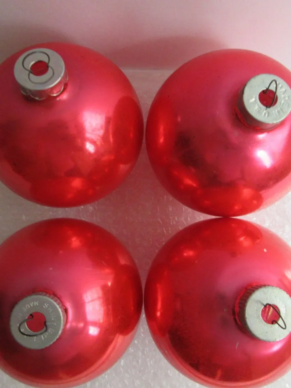 4 Shiny Brite Glass Ornaments Large (3
